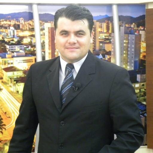Apresentador do Telejornal TVBE NO AR