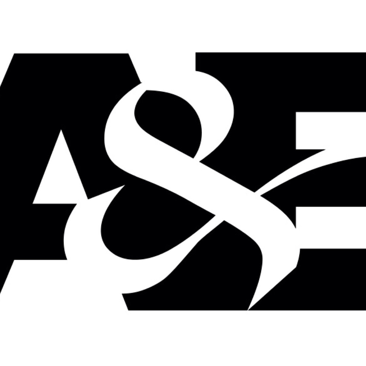 AandErecovery1's profile picture. A and E recovery are a small business located in Manchester. We do vehicle recovery, buy scrap cars for cash and provide a man with a van services- great prices