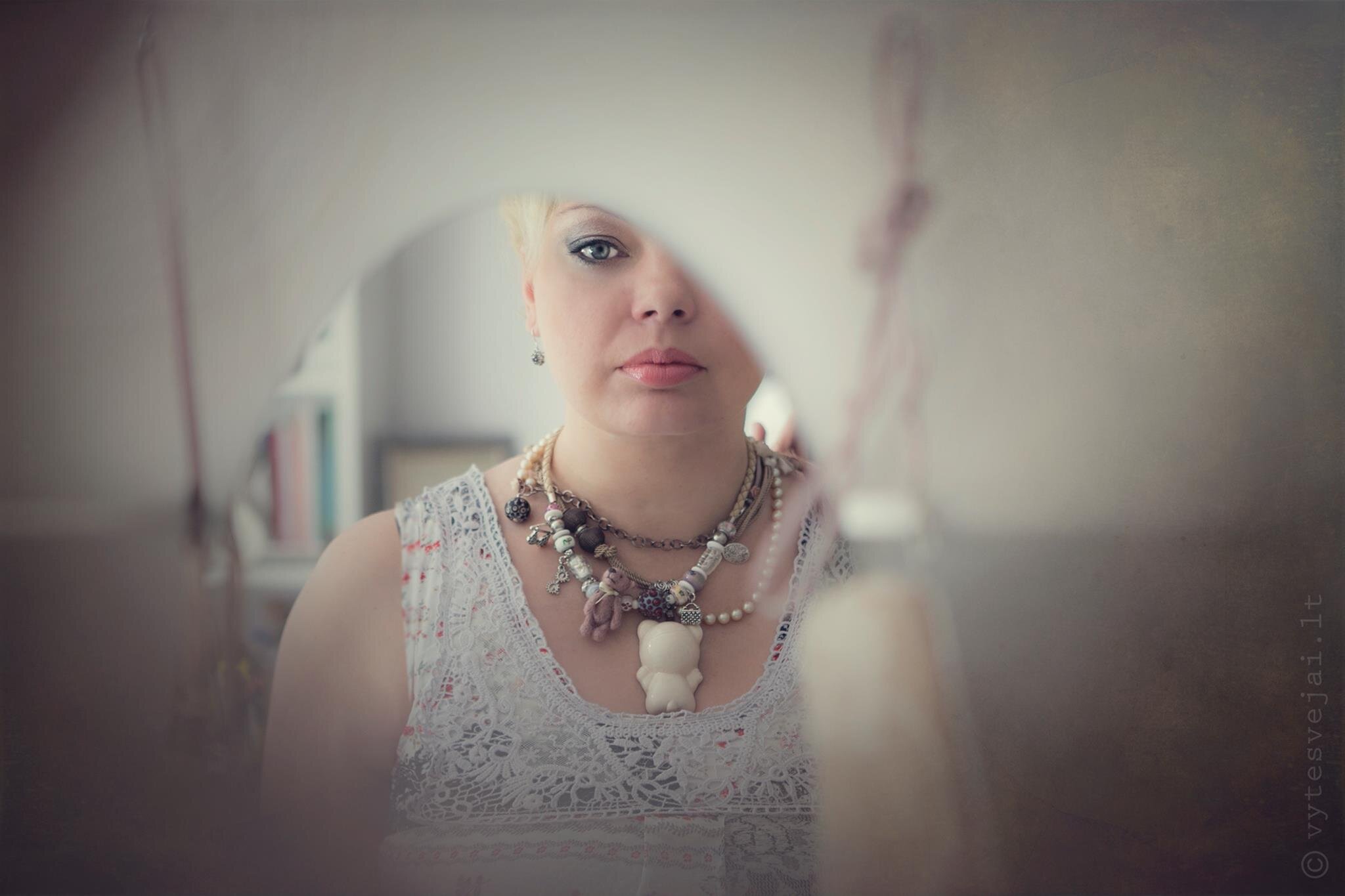 I am a professional artist from Lithuania.
Since 1999 I've been making vintage-inspired and retro accessories for women and girls. Visit my shop on Etsy!