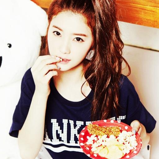 Ĵäмιә ♦Tιи†  #95LINE [ Real♥ @tint_jamie ]