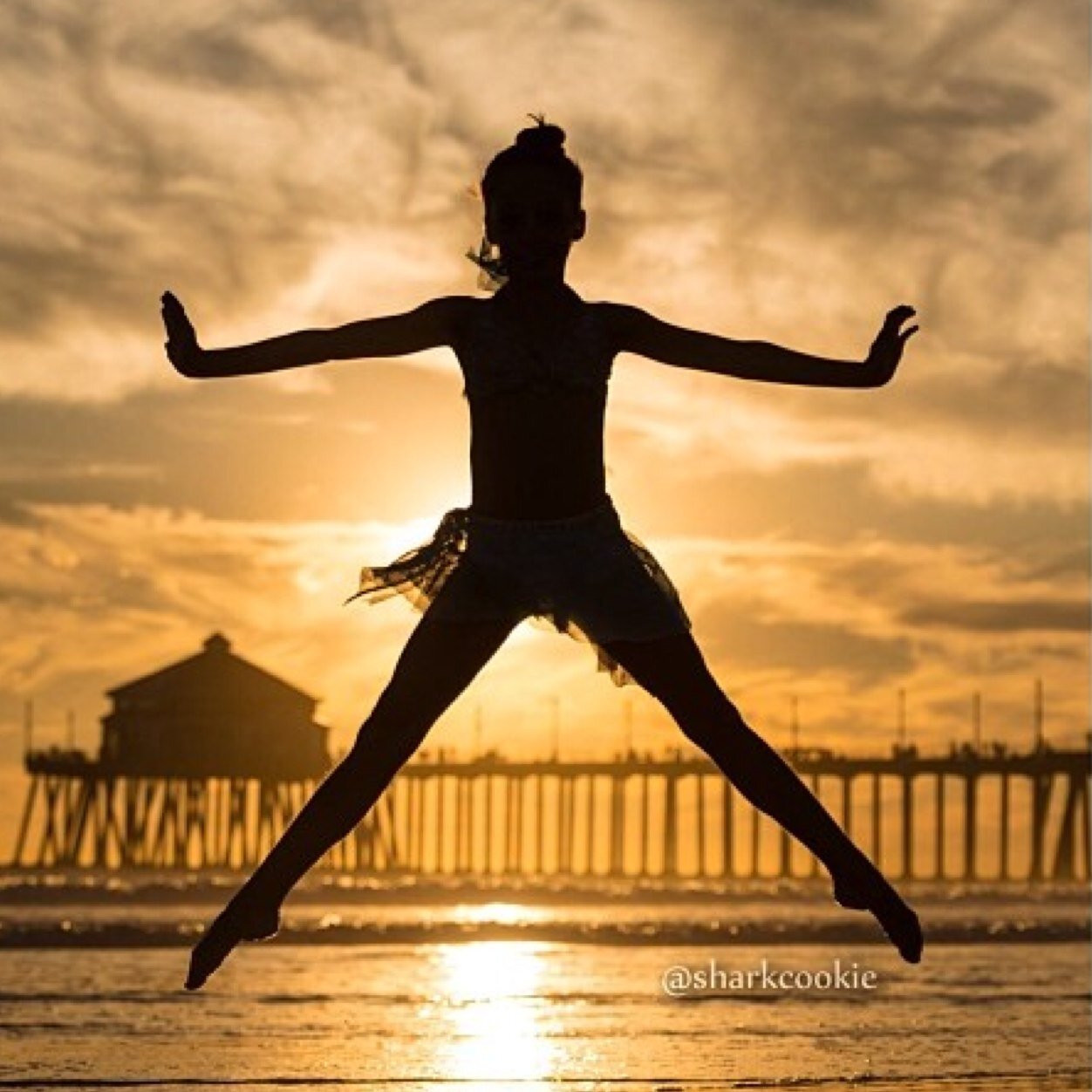 Dancethrulife_'s profile picture. Just a small town girl trying to spread the love of what has always been important to me throughout the internet