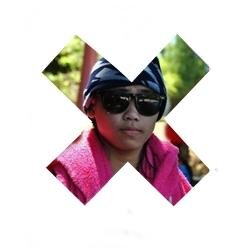 Vonrex. 17. A bit hippy. Eats a lot. Talks a lot. Sleeps a lot. Complains a lot. Loves a lot. Damn that's a lot.