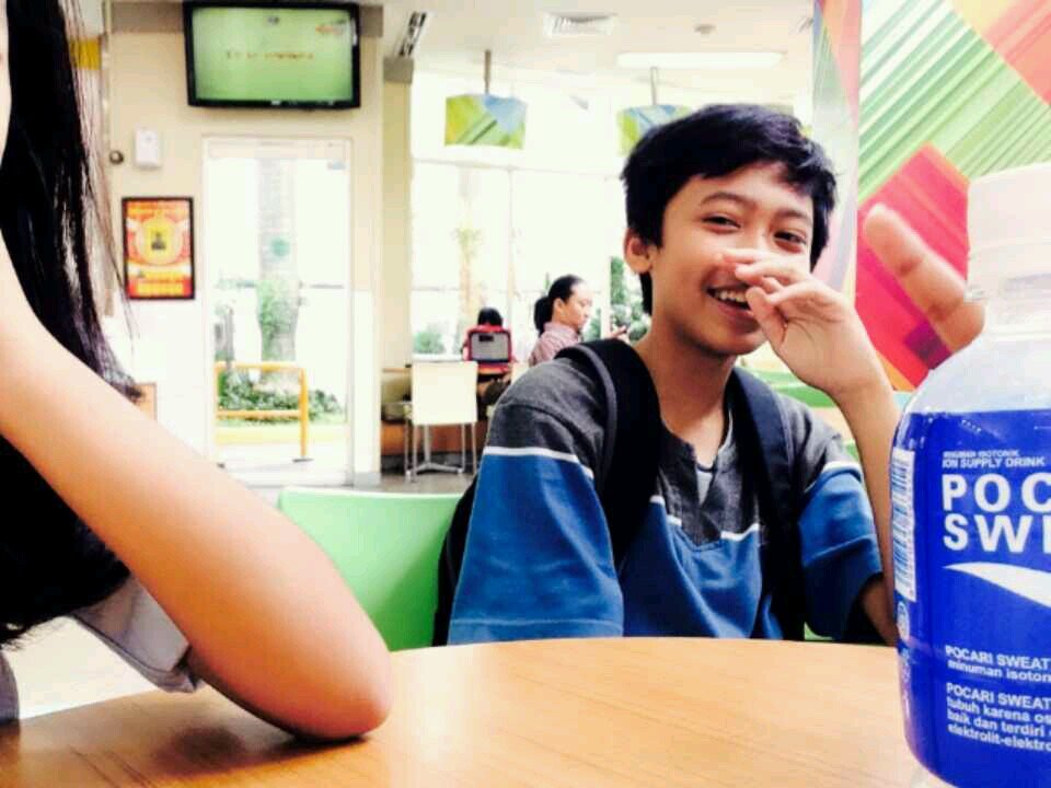 RinaldiPradhana's profile picture. 