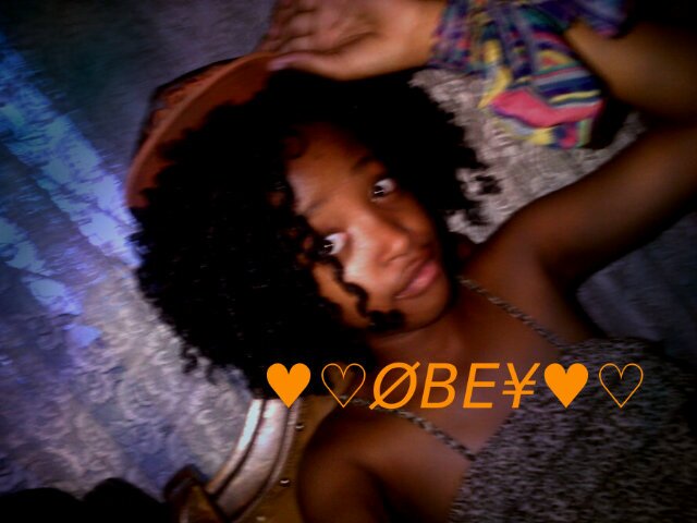 s_mvula's profile picture. Loving,,caring,,sweet person born on 18 may,,I love music and everything about it,,I love god and I hope you people love him too(I serve an awesome god!)