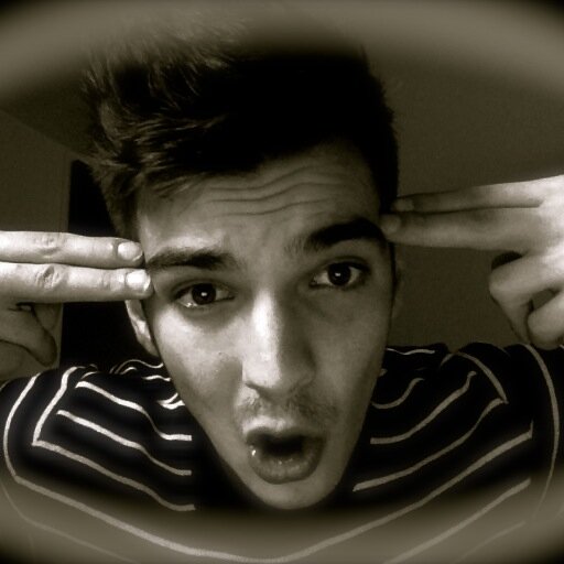 H_jallox's profile picture. 