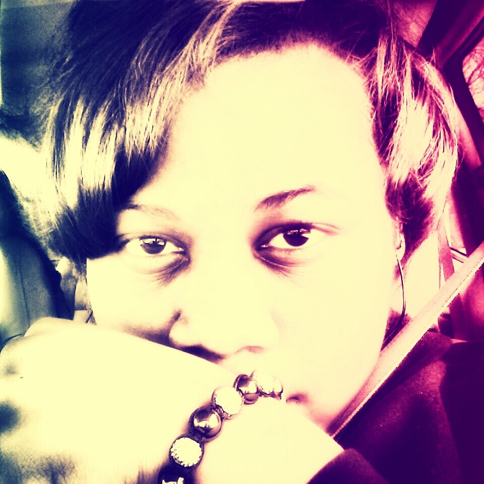 I'm 22.. I love My Wife...And I'm addicted to Long MONSTERS & DRAGONS.. ★☆☆★