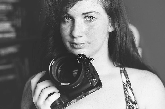 Modern|Fresh|Unique|Organic|  Photographer who loves to capture the beautiful moments in life.
