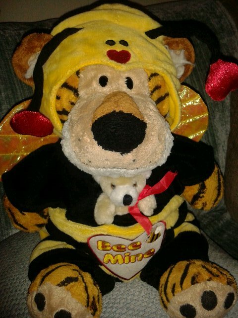 AnneliseWaite's profile picture. Good for standing on in deep water