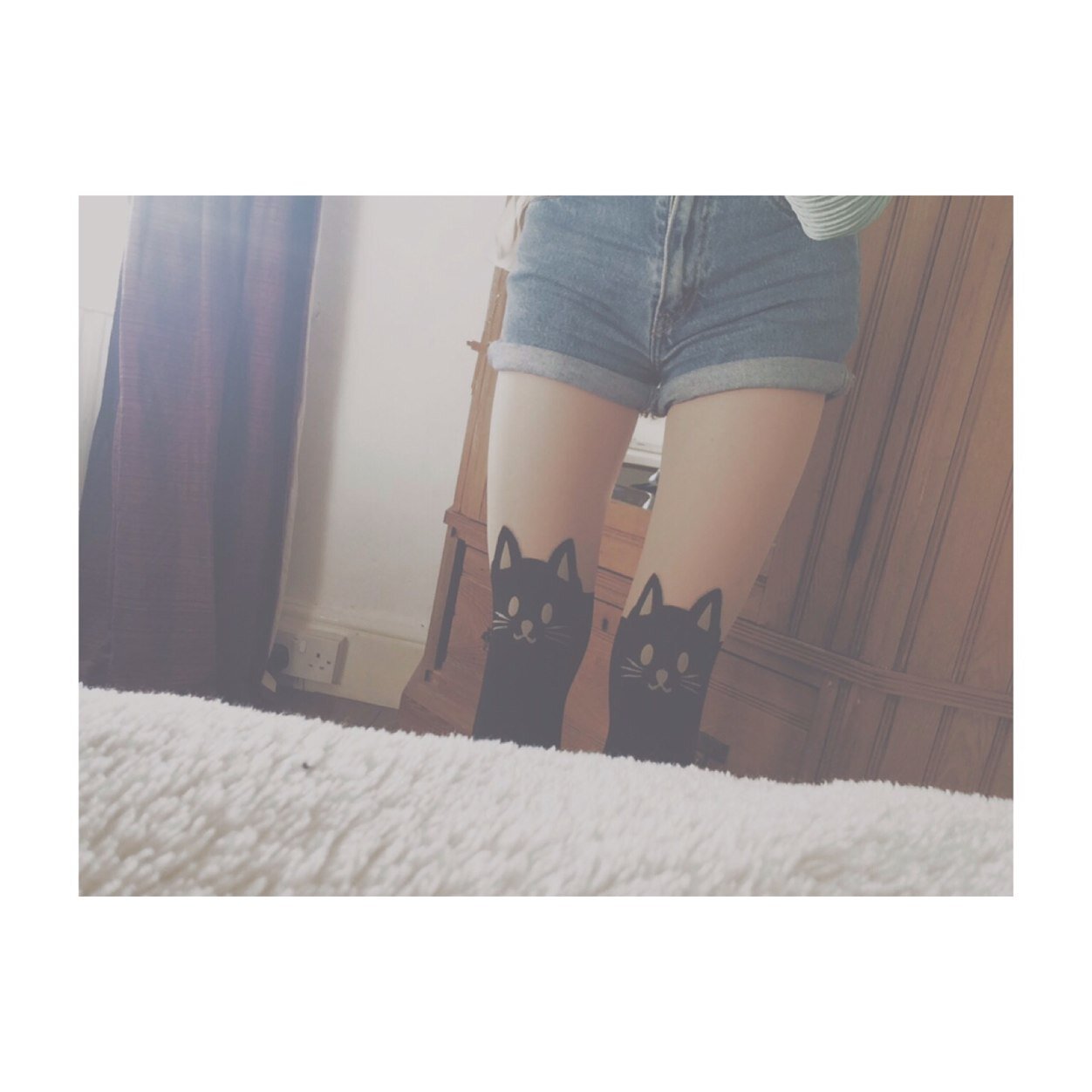 xellalou's profile picture. Death seems like an awfully big adventure.