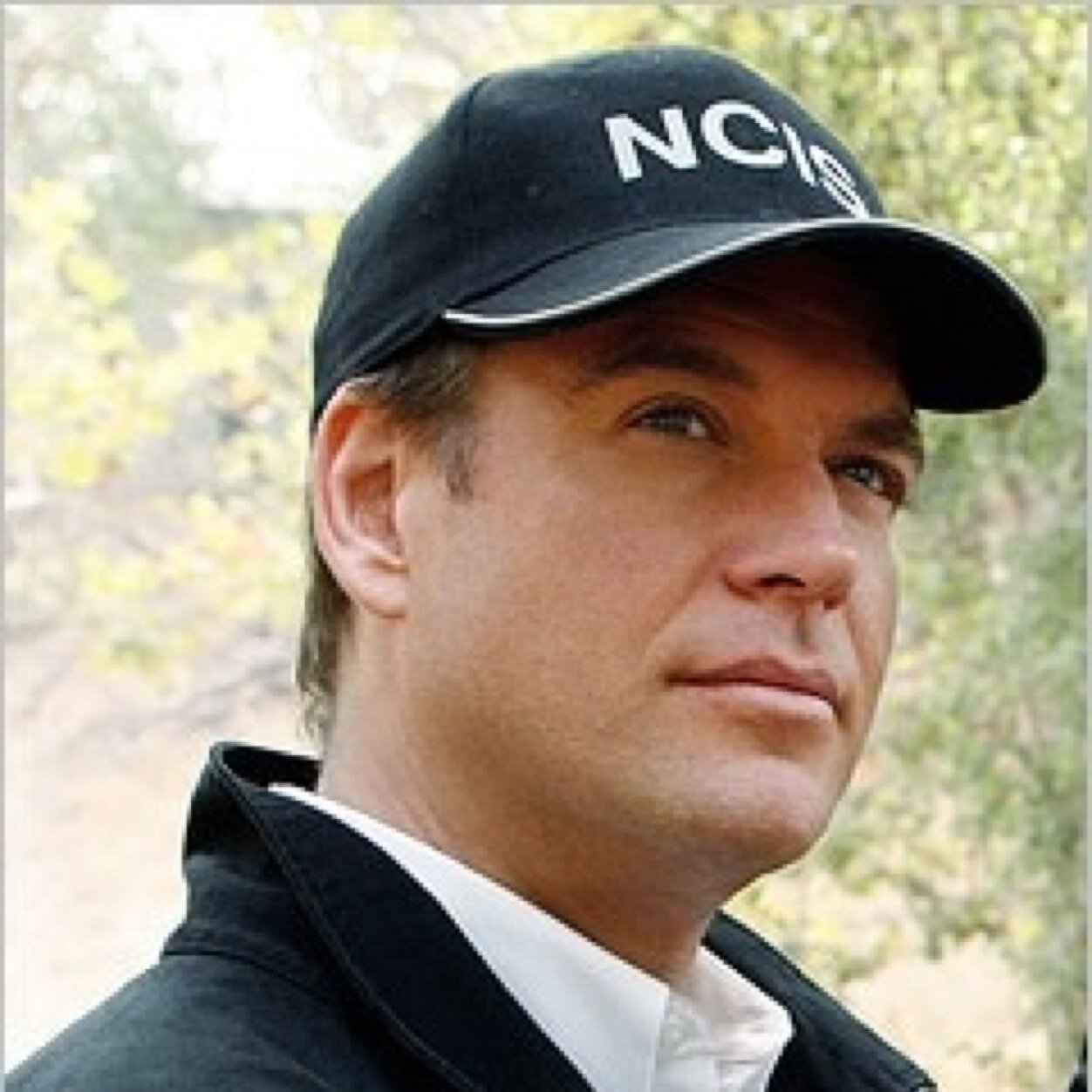 NCIS, Very Special Agent Anthony DiNozzo. But you can call me Tony.~ #RP #NCIS