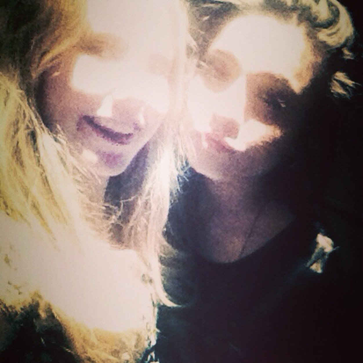 luwaiza_eliza's profile picture. Joint account luwaiza and eliza, folloowus