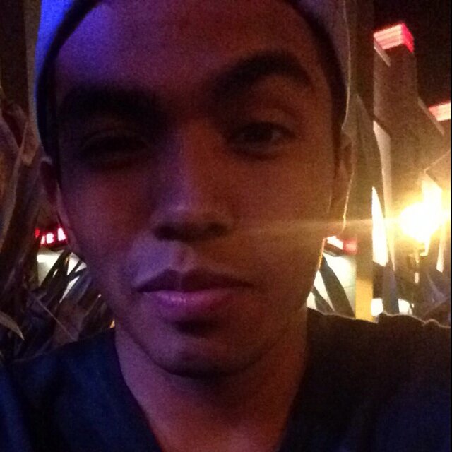 itsirvin's profile picture. 21.