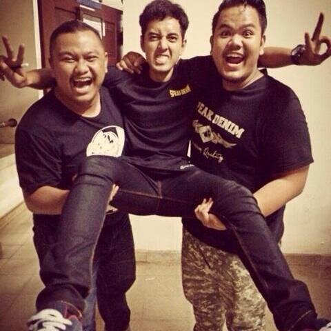 Kemalpalevi's pard. | #PeaFamily #5WOW #TrioMaut |