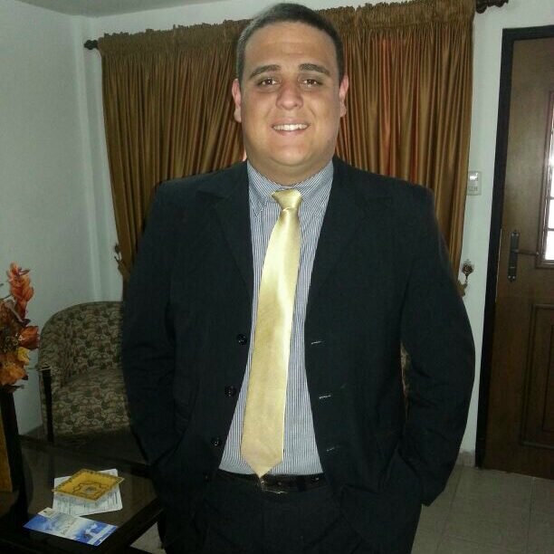 MUSICO PERCUSIONISTA