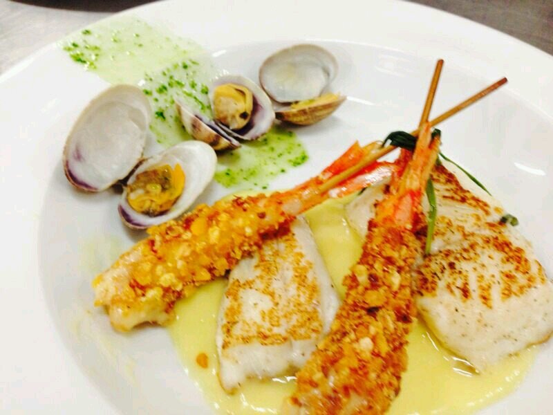 glorgradin's profile picture. 