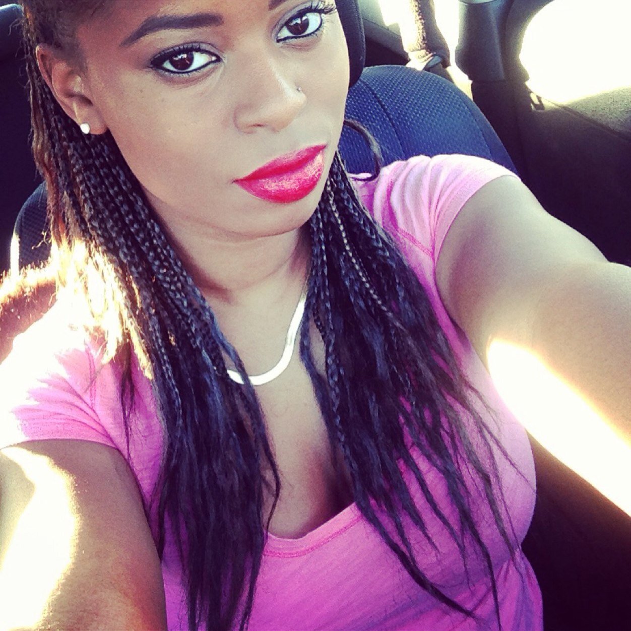 EmpressLauture's profile picture. You were born an Original, don't die a Copy♊