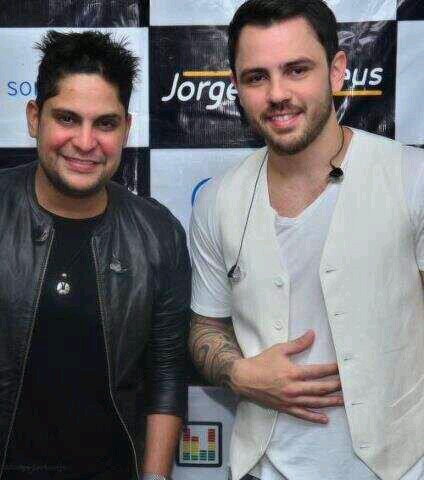 ah não dá mais pra ficar assim longe de vocês .. ♥ J & M

07/08/2014 , (yn) ♥
