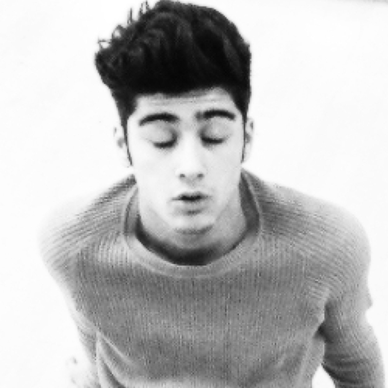 i never signed up to fall this deep . 

follow my main account- @daisyzerrie