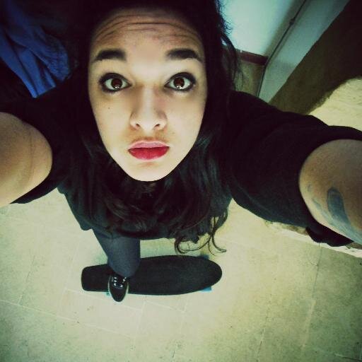 Mon pied dans ta gueule de pouf.