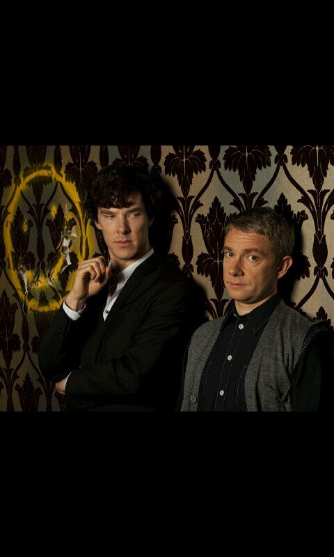 love sherlock soo much and matt smith 3 SHERLOCK IS THE BEST ♡_♡