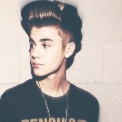 crazy_bitches__'s profile picture. #Belieber #Selenator