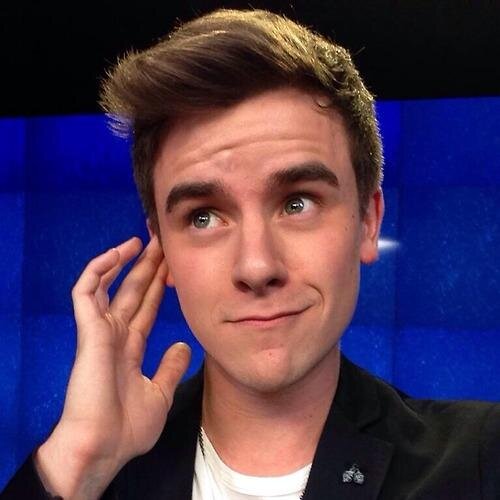 Follow @Princess_Ale19 and ask her for a DM to Jc !!! :) xoxo or just follow her bc i love your beautiful face?!
