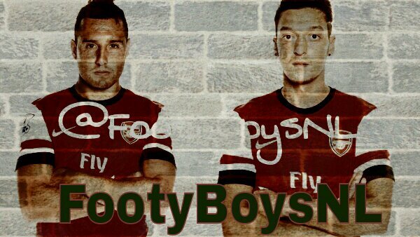 Wallpapers × Nieuws × Collages × Quizzen × kortom alles over voetbal !