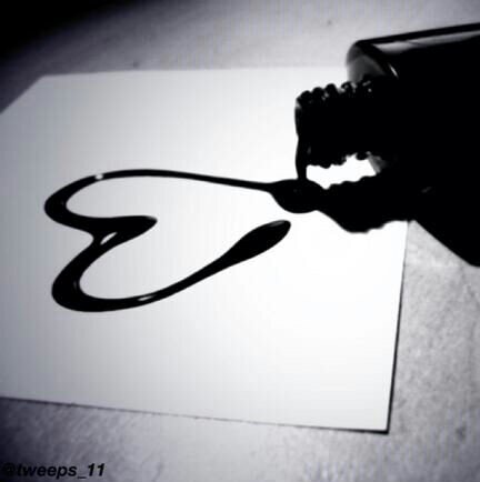 للتواصل BBM هذا هو البن PIN:2B2BBDD1