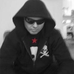 Software enforcer. Artistic director of https://t.co/n9RQvo5nV9 . ReactJS, Angular, NodeJS, Astro, NextJS, Web Audio. Logic Pro. Guitars.