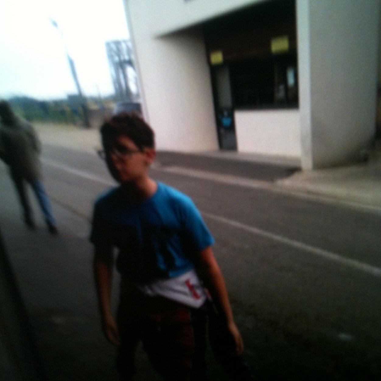 kartingformule1's profile picture. Si votre passion c'est le sport alors suivez moi . Ps : je suis sportif aussi... au cas où :)