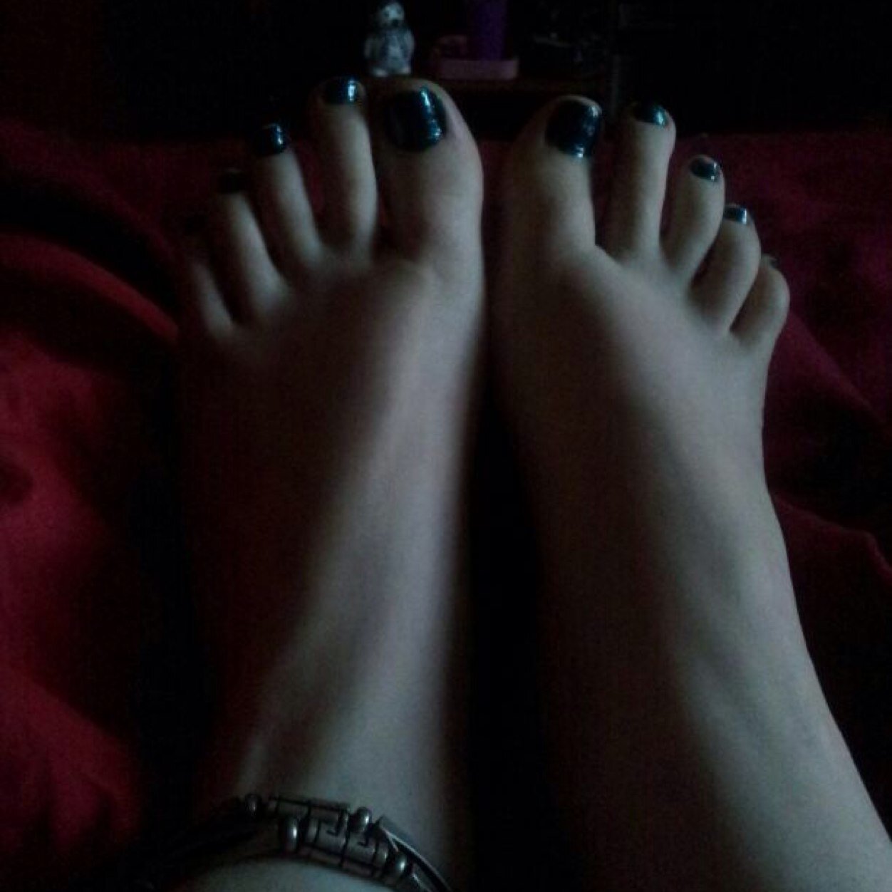 t198305's profile picture. 