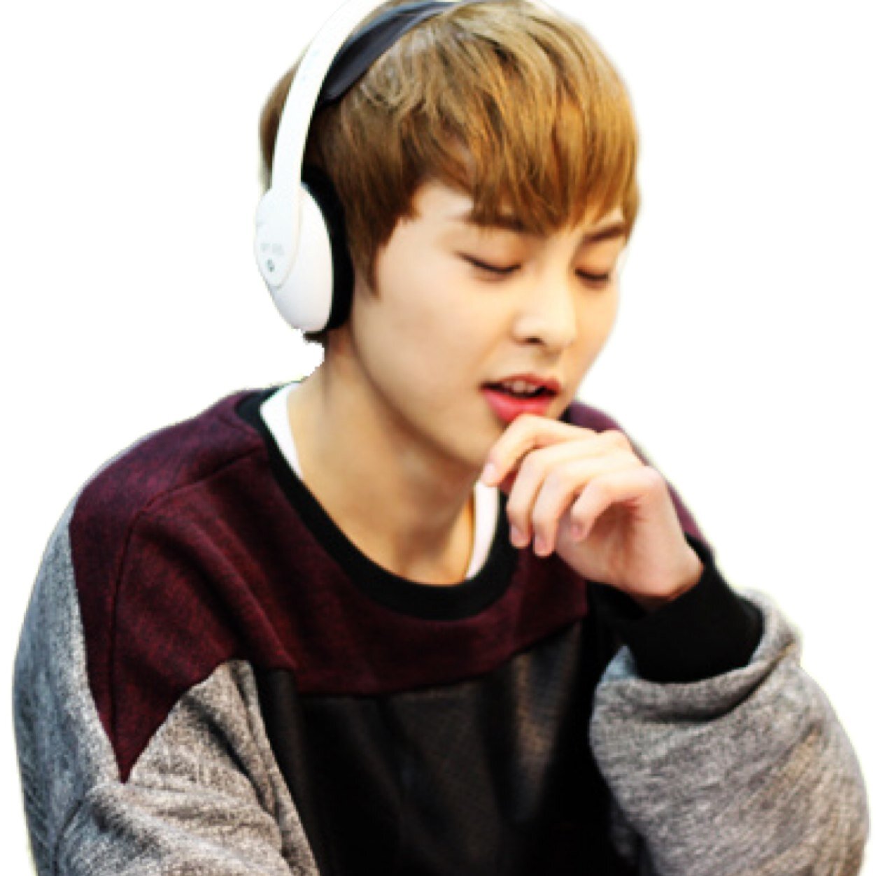 Follow @byuntae_nana