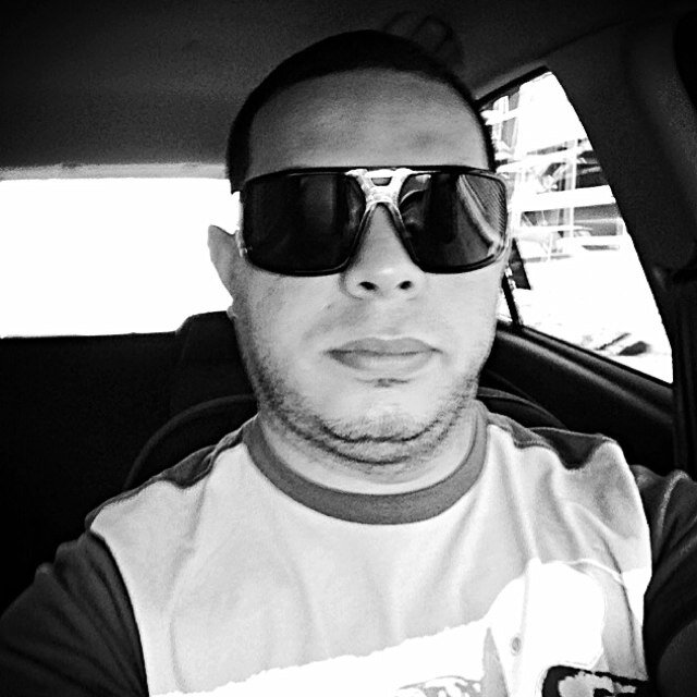 loren056's profile picture. 