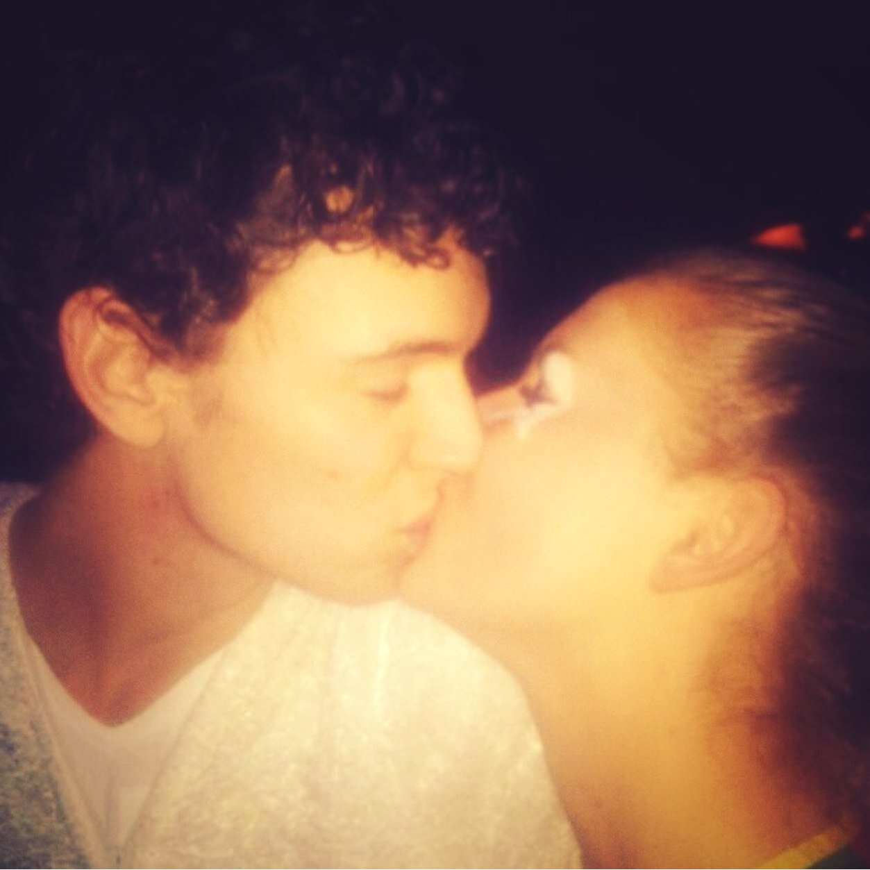 bloemexx's profile picture. missss u