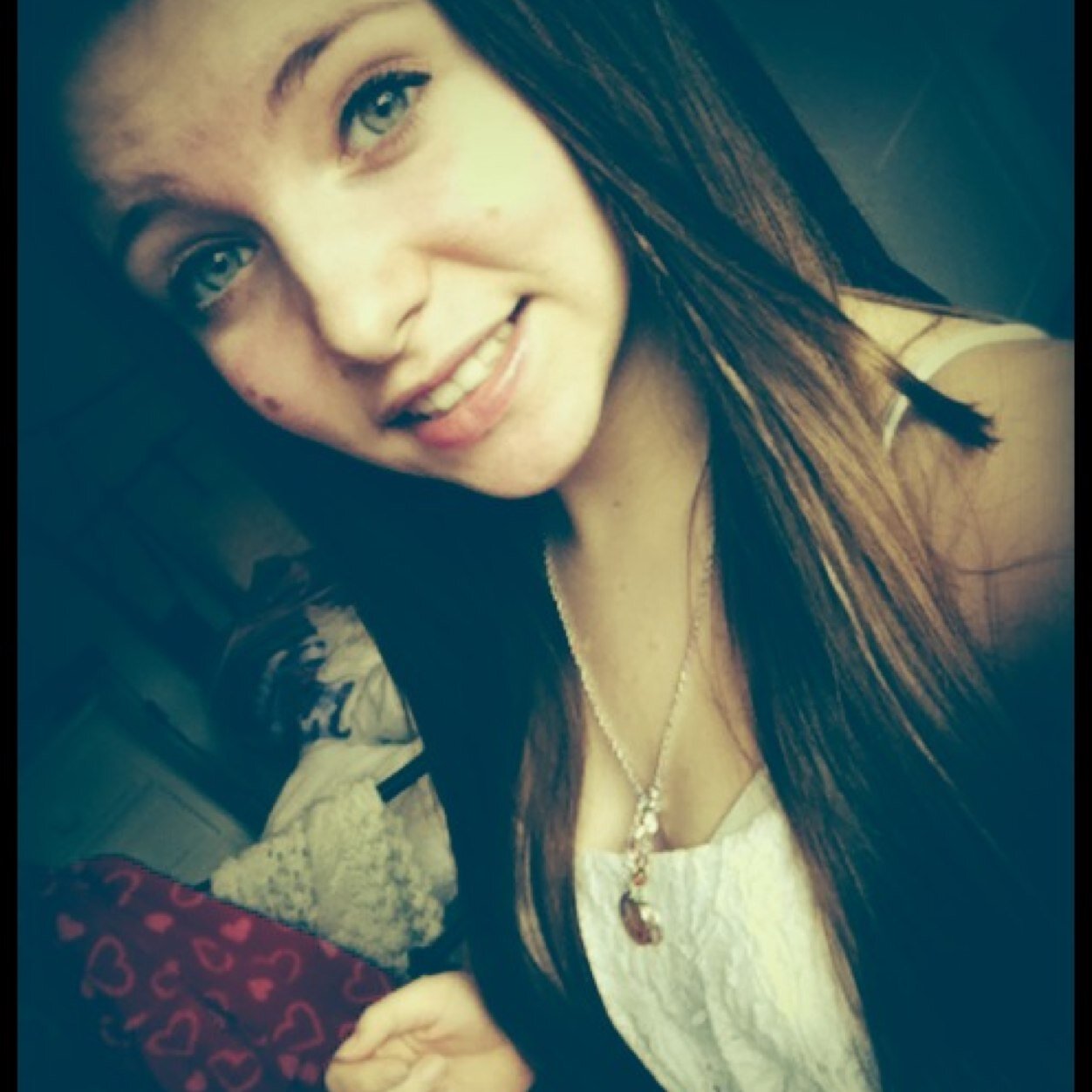 EmMidgit's profile picture. 