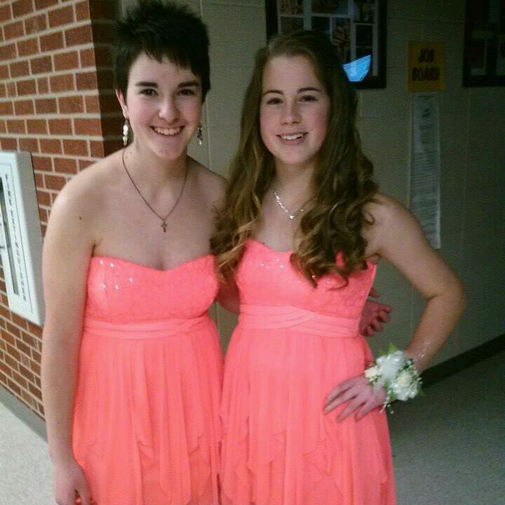 hollycoogler's profile picture. 