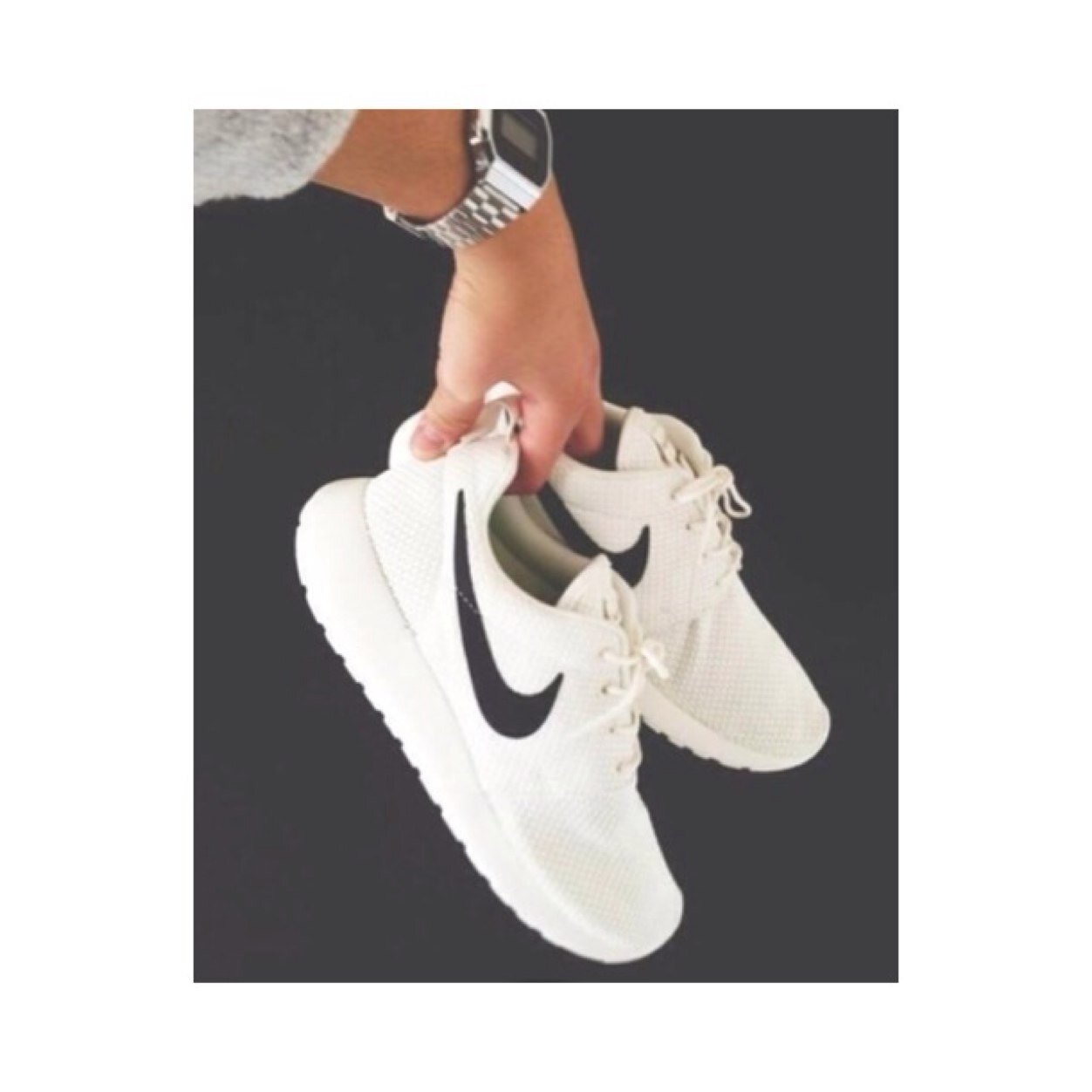 send us pictures of your kicks to be posted on @sneakerpicts