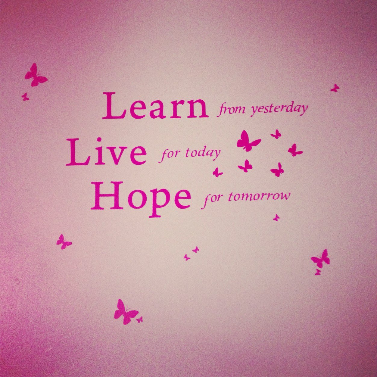 laura_1994xxx's profile picture. 