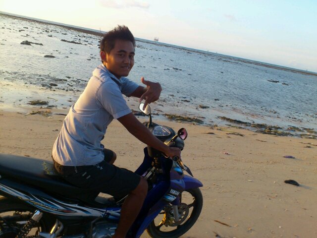 ParesnurulHuda's profile picture. Hati tr hianati