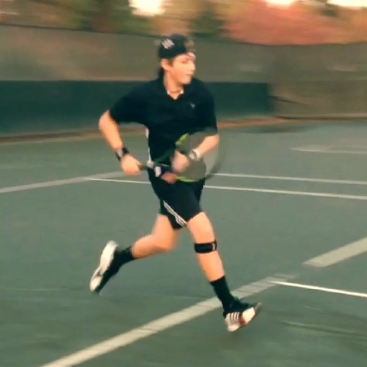Racquet club tennis