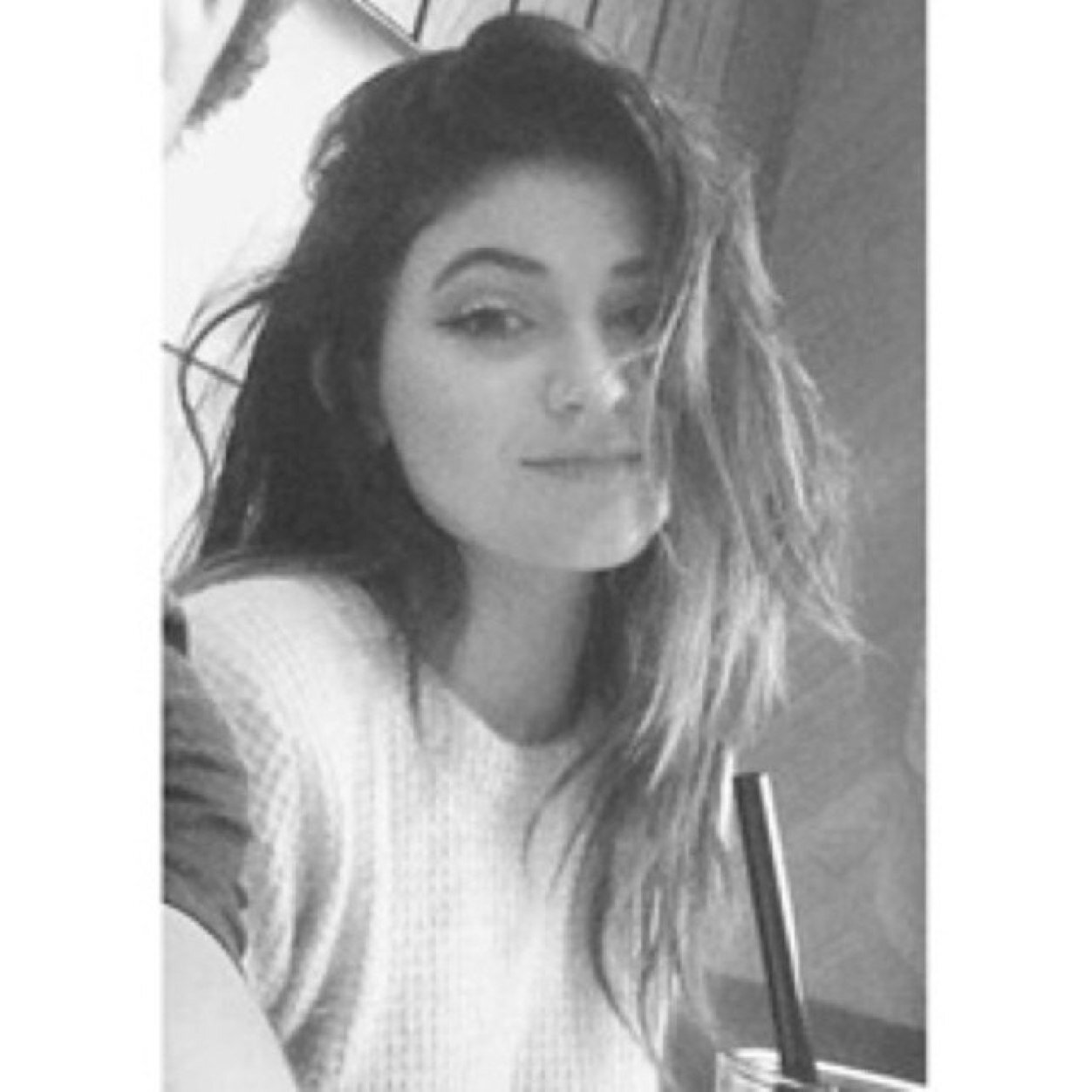 brxkenpetalxx's profile picture. •hiding my feelings is my talent•