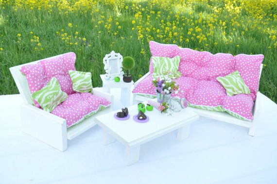 Queen Emma Designs, designer doll bedding!