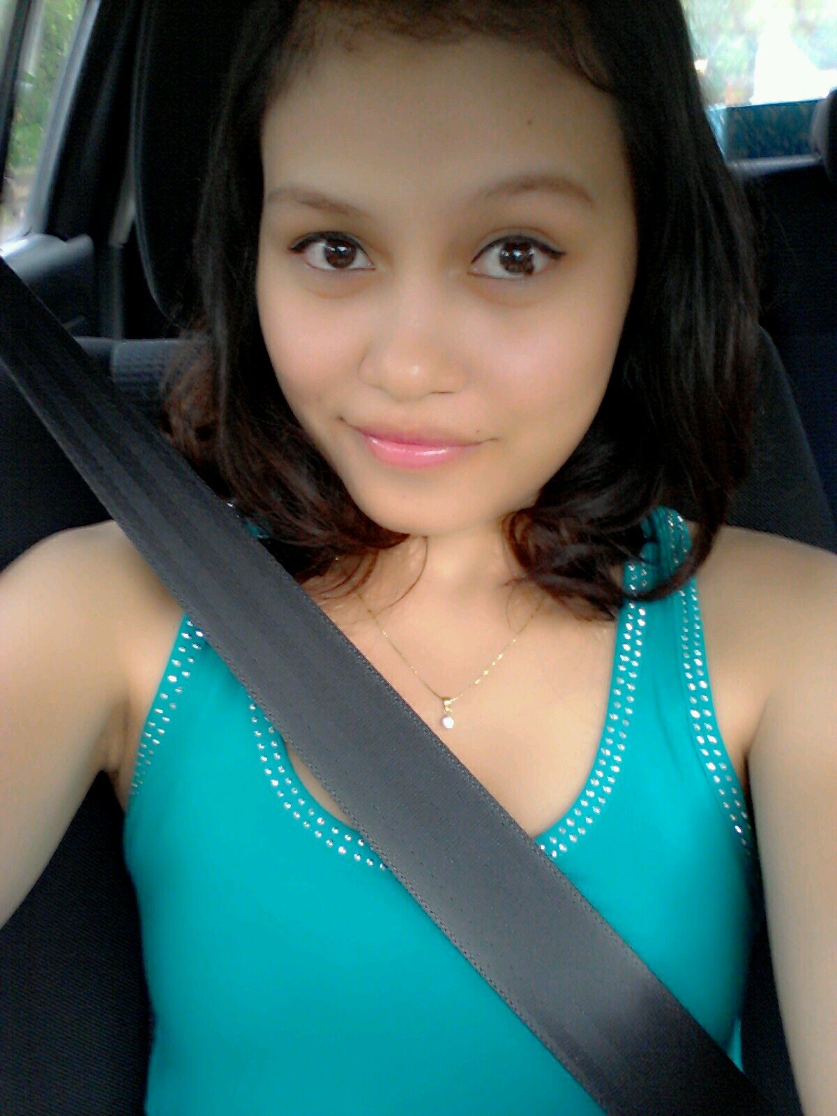 Just looking for friends, follow me,,I will follow you back..(✽˘⌣˘✽)