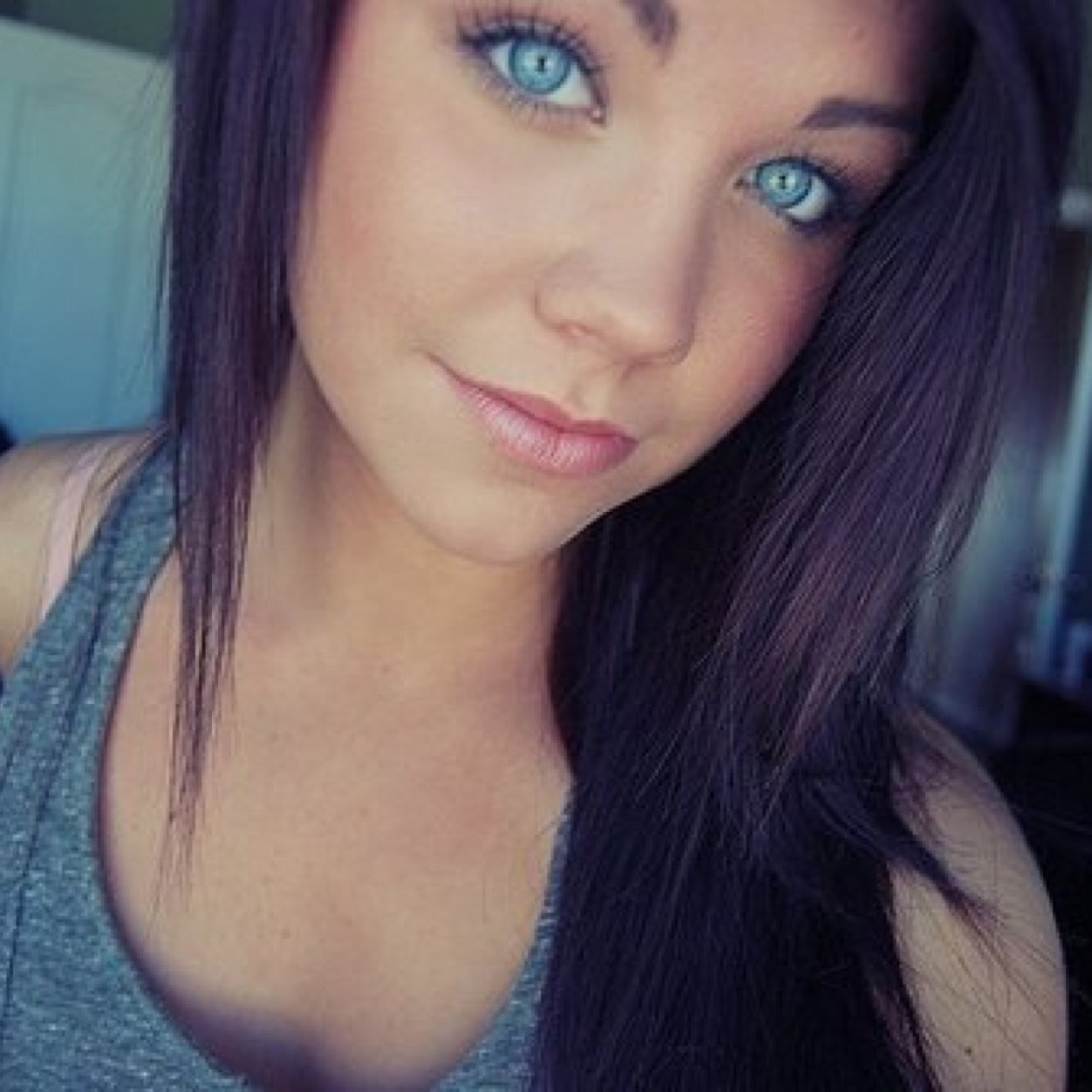 Arielhunt2's profile picture. Tumblr Girl