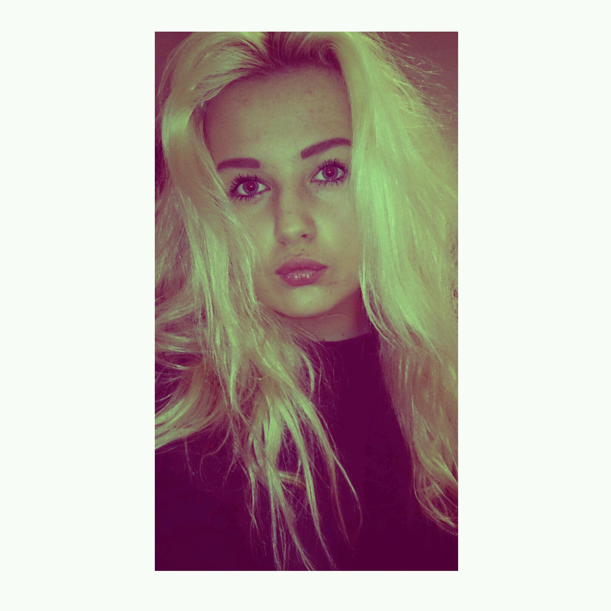 libbystyless's profile picture. libby