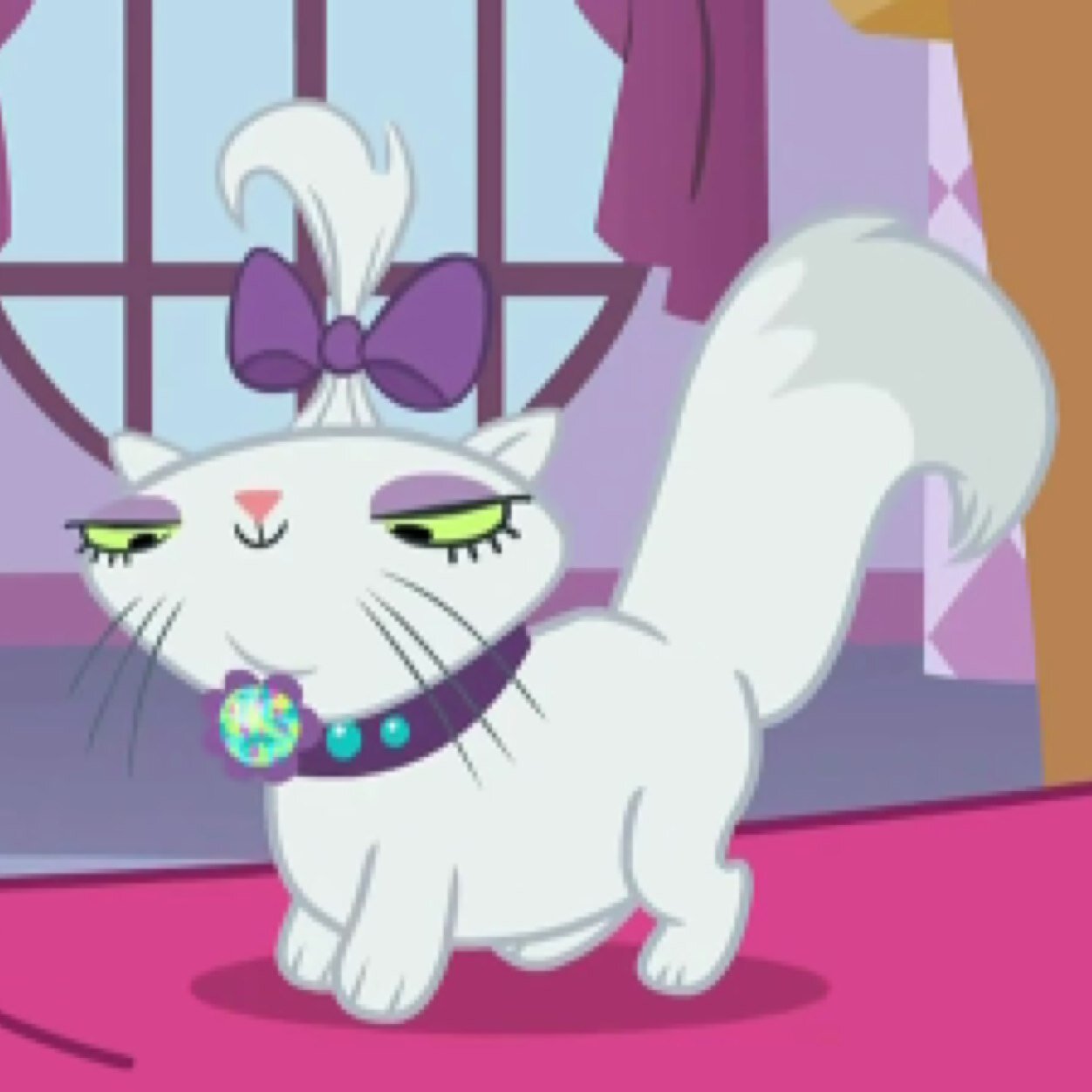 Meow? ||@Mla_Rarity's persian cat||
