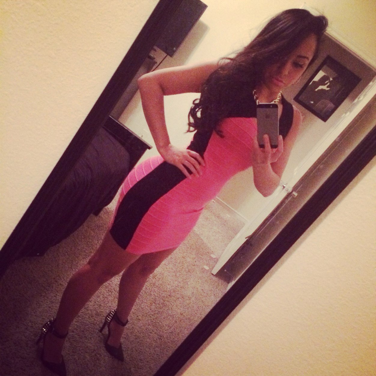Instagram: colombiancaroline #XO