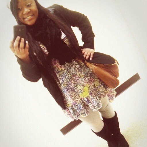 TRUST NO BITCH, Get It ,Go It ,Good!  Im gone do me NO MATTER WHAT! believe NOTHING you hear && HALF of what you see. Call me Pae Prin ✌✊☝✋ 'kay bye✌