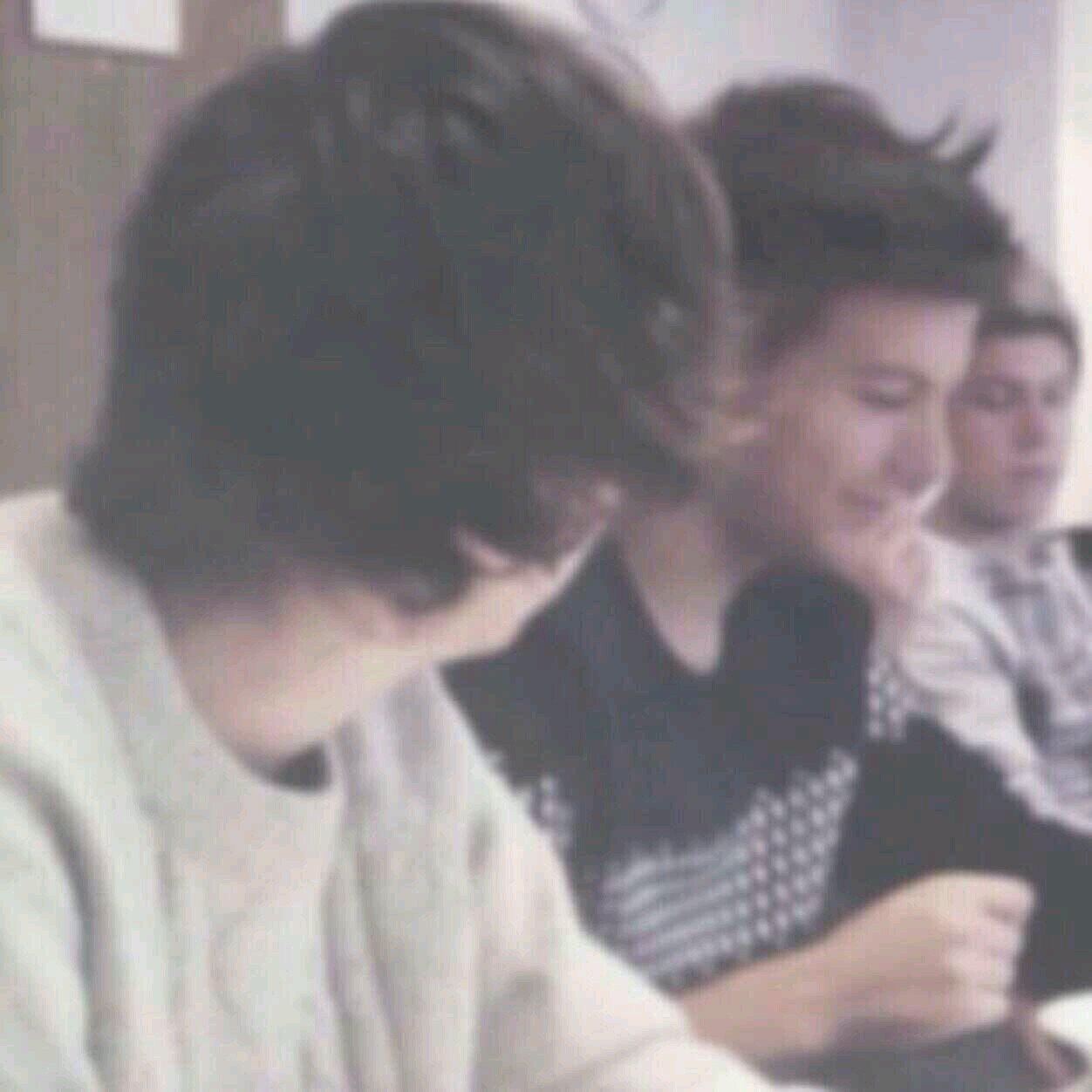saved account from @chanxlstyles it'd be nice if you followed her :D