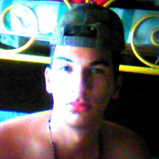 contento felix cada dia como si fuera el ultimo :* ♥♫
